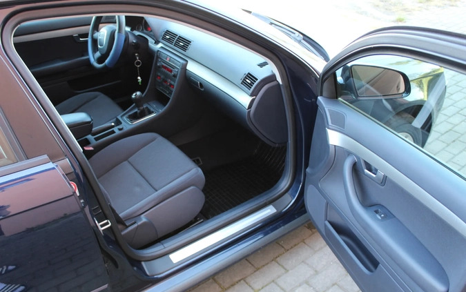 Audi A4 cena 16800 przebieg: 438000, rok produkcji 2006 z Sobótka małe 562